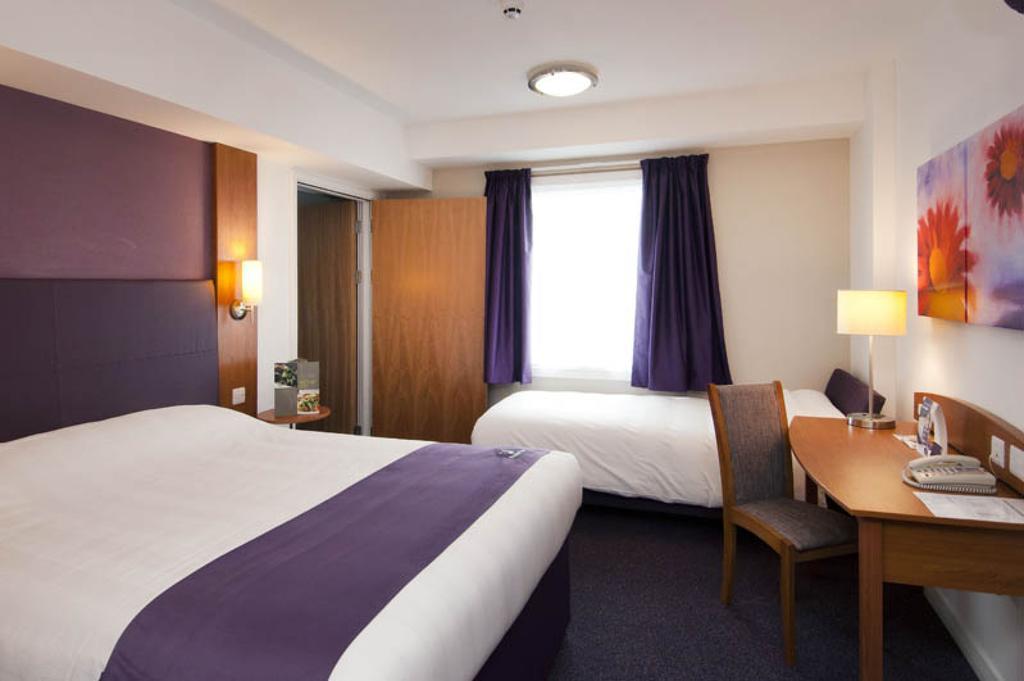 Premier Inn Kidderminster Exterior foto